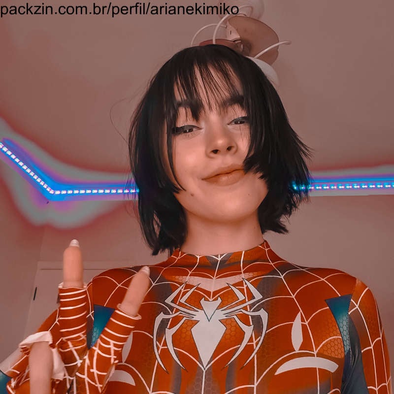arianekimiko Fotos e vídeos do Packzin